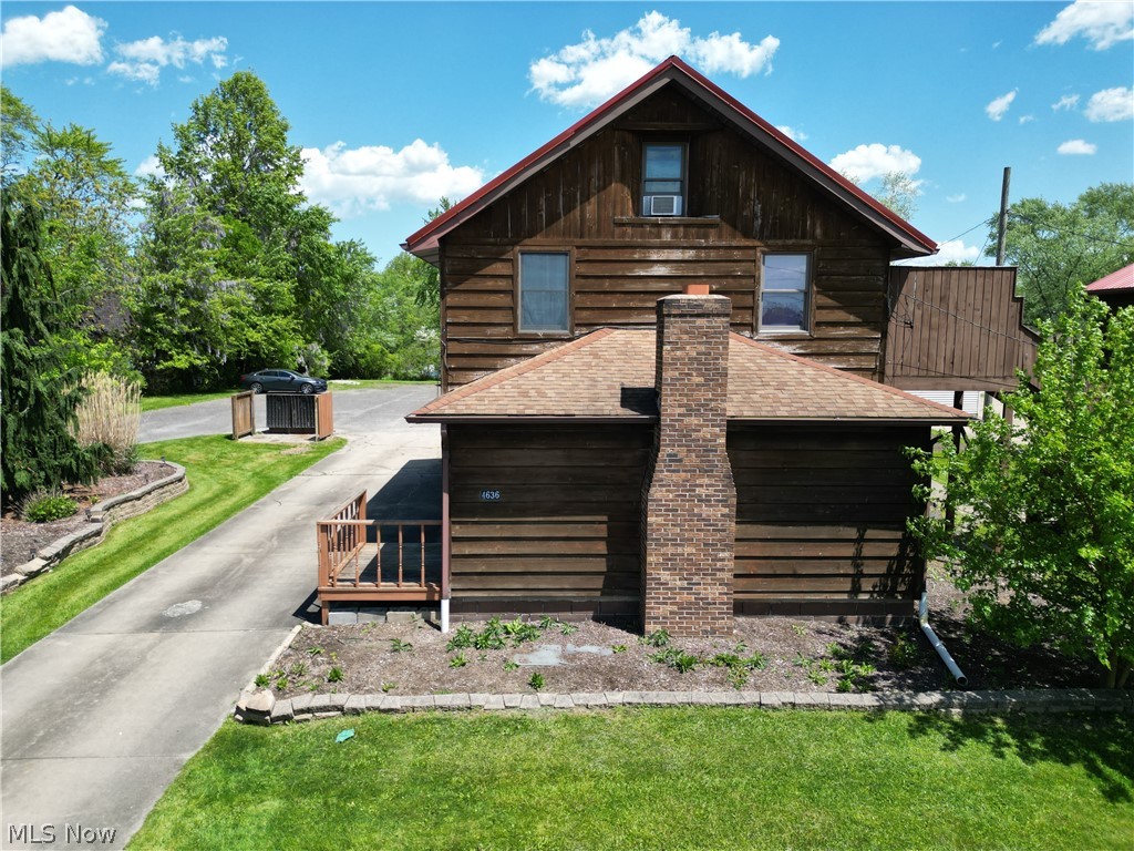 4636 Mahoning Avenue NW Warren OH 44483