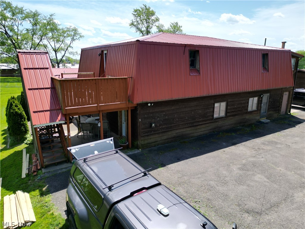 4636 Mahoning Avenue NW Warren OH 44483