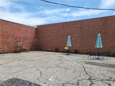939 Broadway Lorain OH 44052