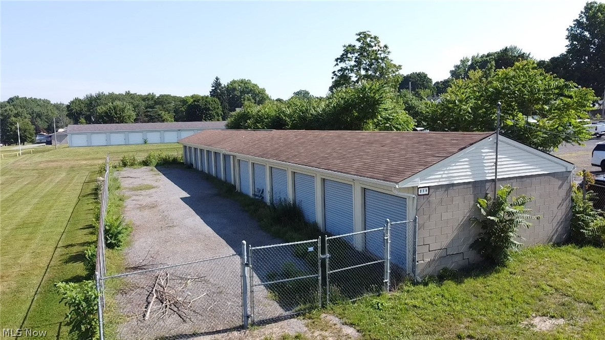 256 W 2nd Street Salem OH 44460