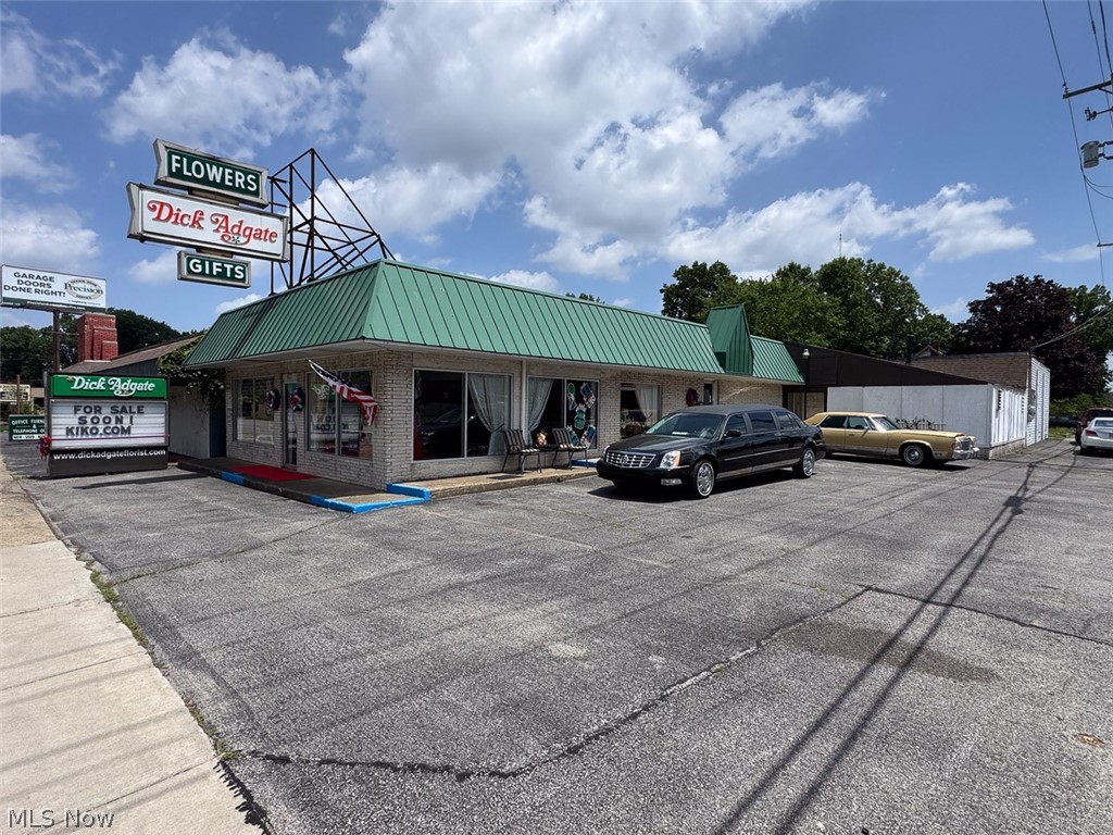 4527 Market Avenue Youngstown OH 44512