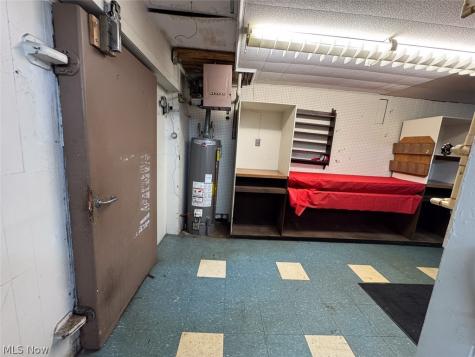 4527 Market Avenue Youngstown OH 44512