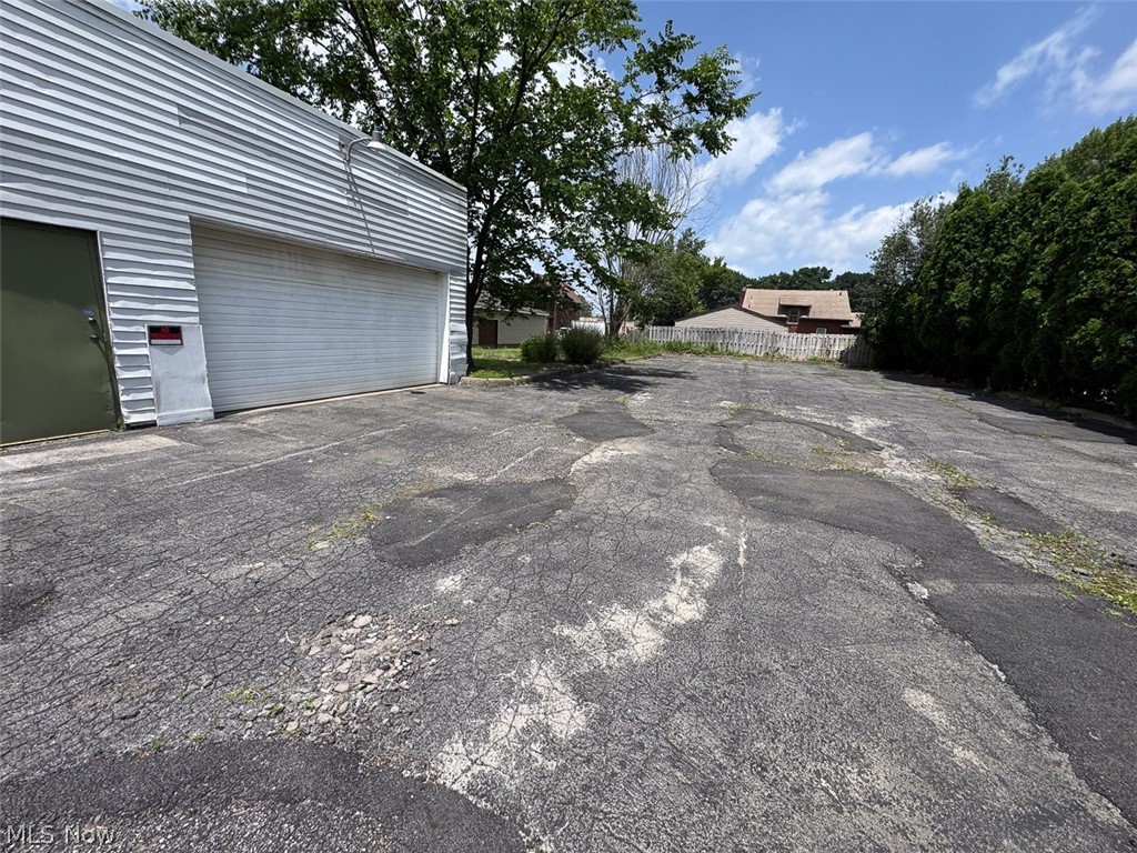 4527 Market Avenue Youngstown OH 44512