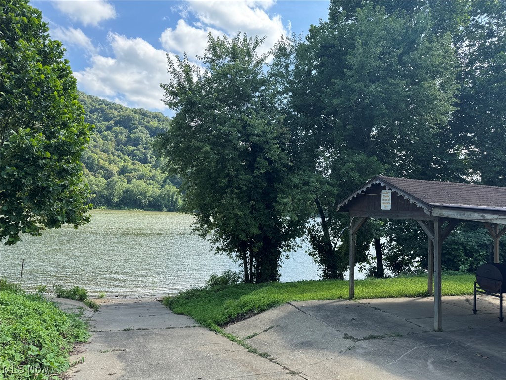 37020 Monroe Street Sardis OH 43946