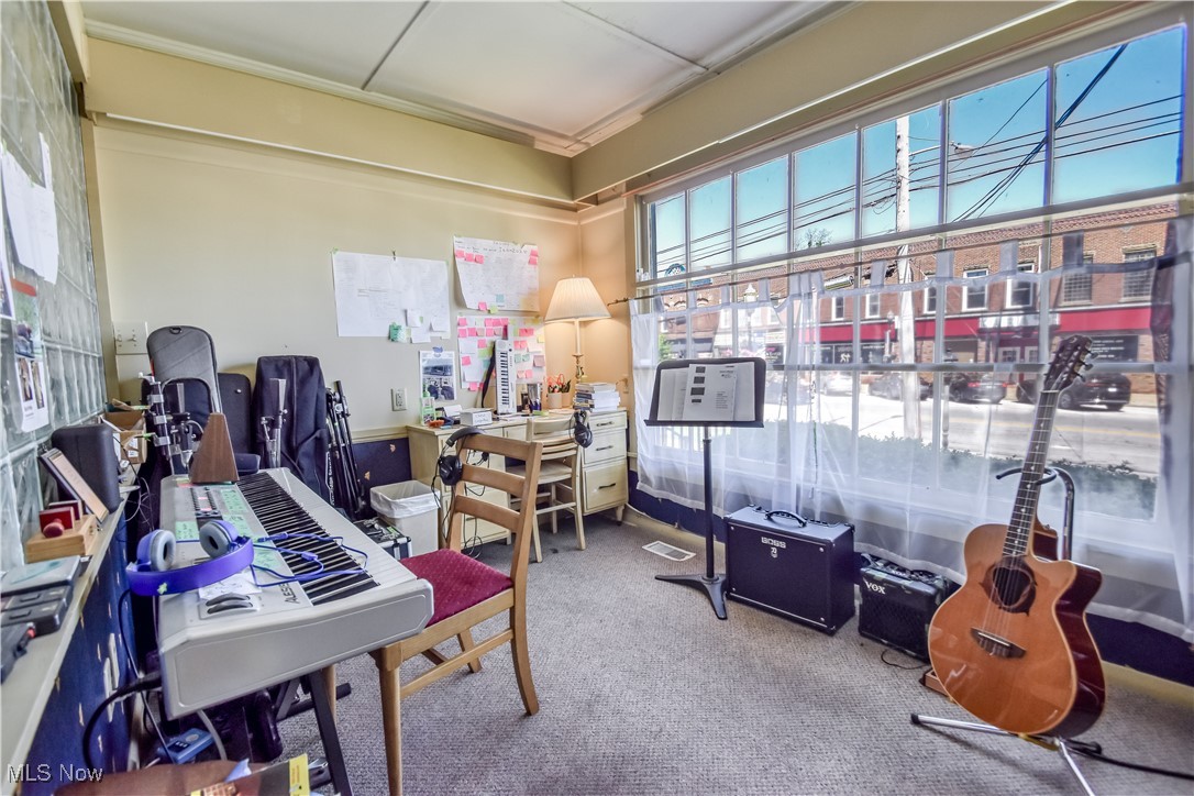 13-15 W Main Street Madison OH 44057