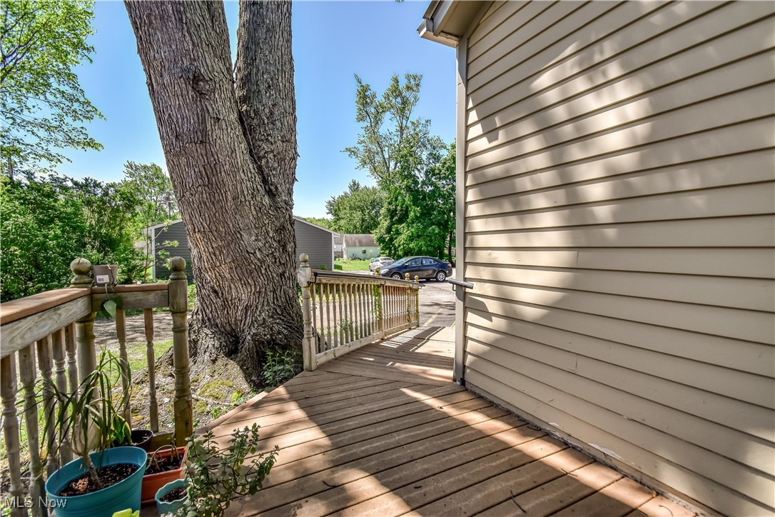 13-15 W Main Street Madison OH 44057