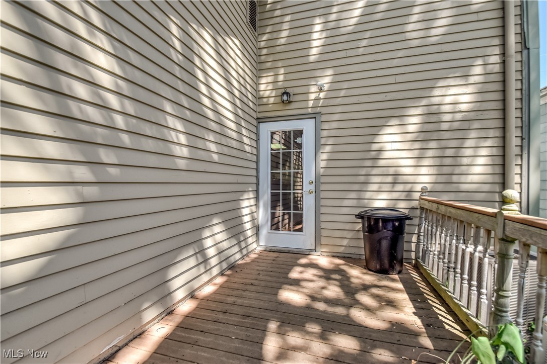 13-15 W Main Street Madison OH 44057