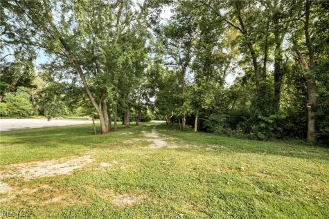 35070 Center Ridge North Ridgeville OH 44039