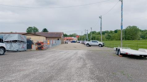 206 S Carrollton Street Malvern OH 43986