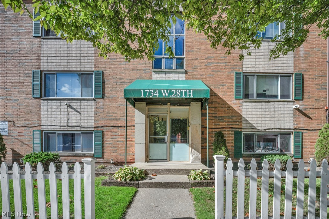 1734-1750 W 28th Street Cleveland OH 44113