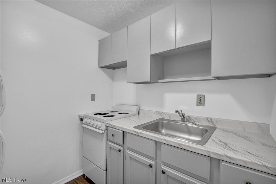 1734-1750 W 28th Street Cleveland OH 44113