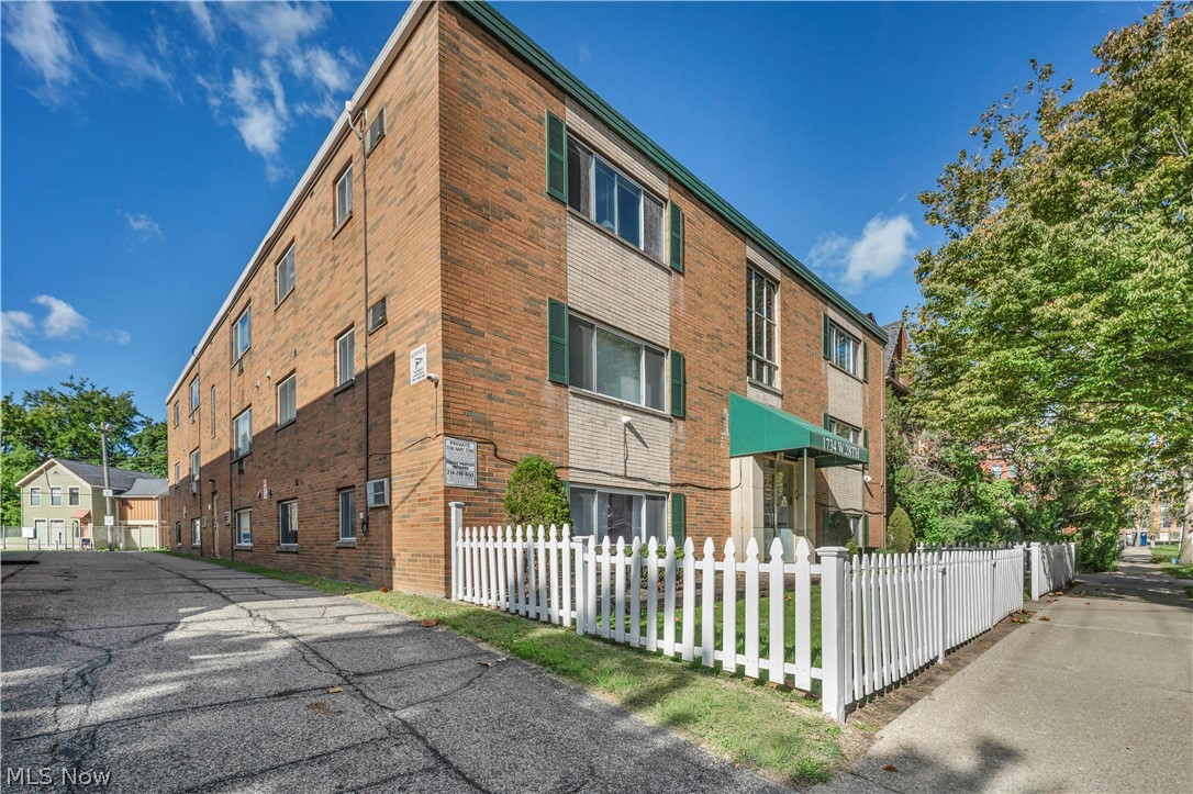 1734-1750 W 28th Street Cleveland OH 44113