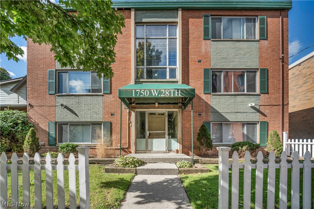 1734-1750 W 28th Street Cleveland OH 44113