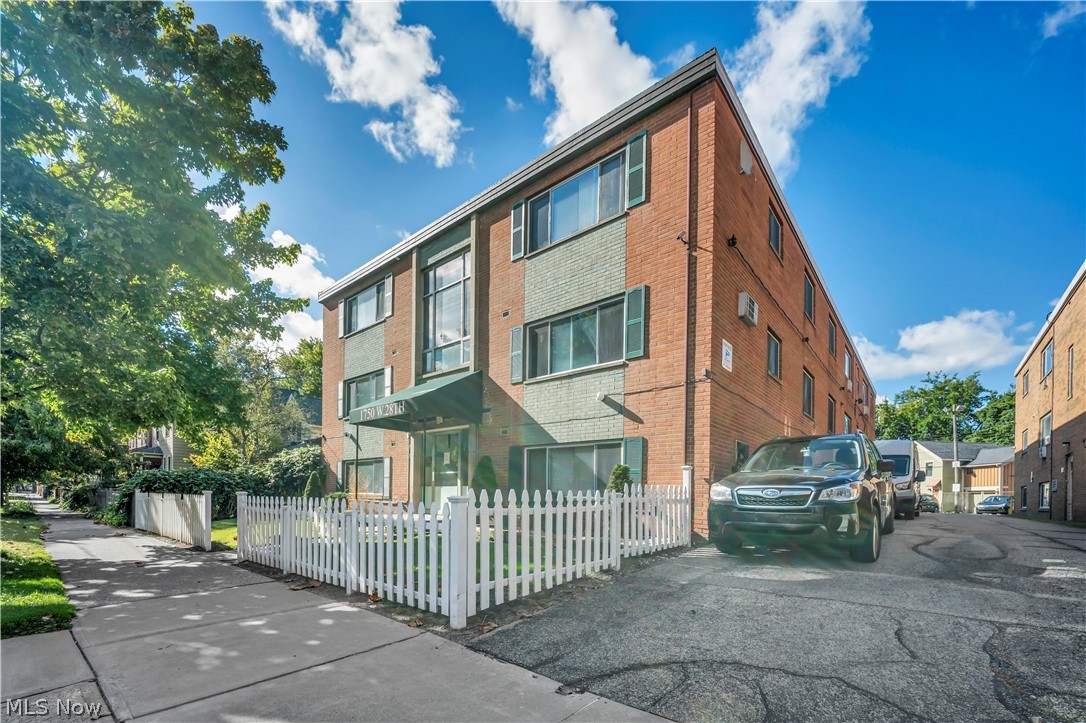 1734-1750 W 28th Street Cleveland OH 44113