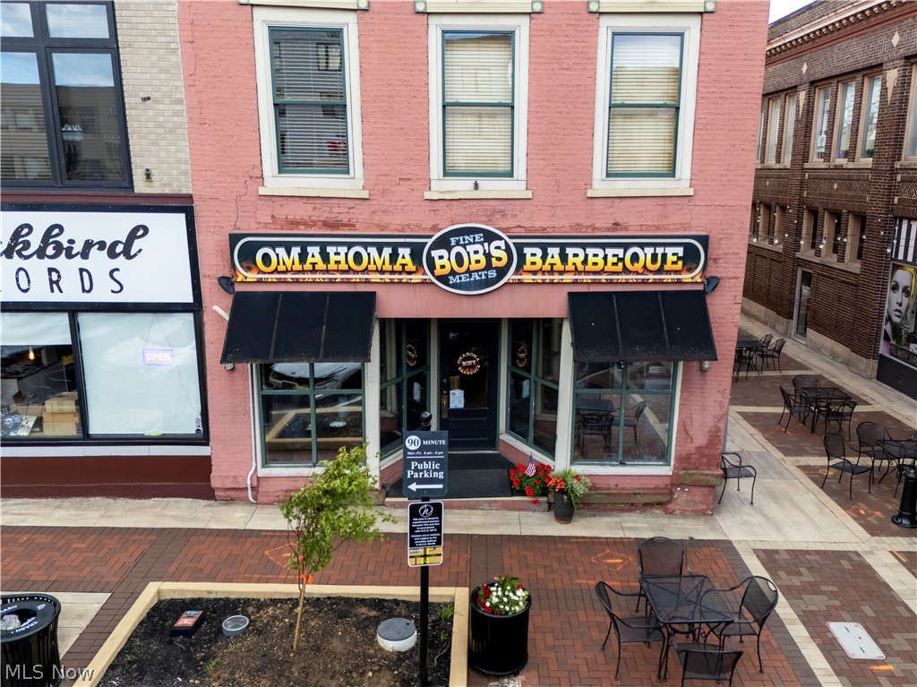 128 S Market Street Wooster OH 44691