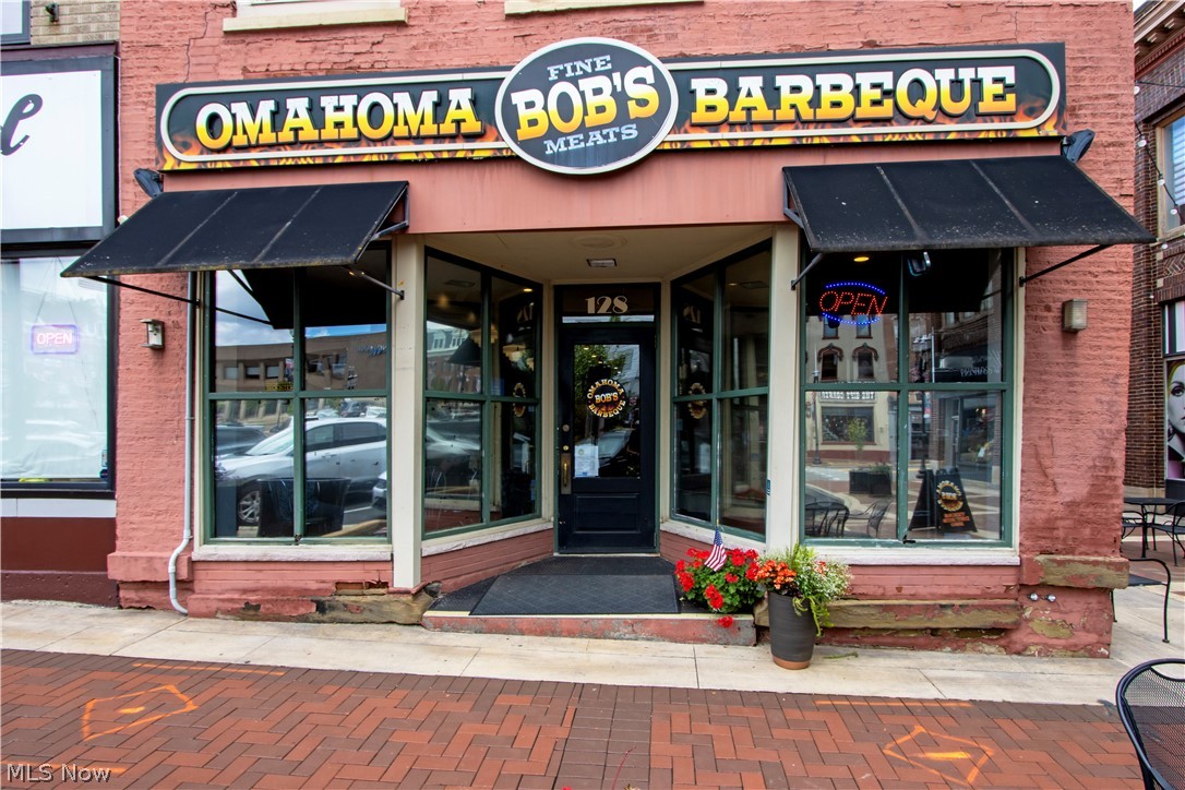 128 S Market Street Wooster OH 44691