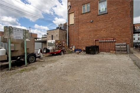 128 S Market Street Wooster OH 44691