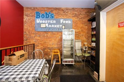128 S Market Street Wooster OH 44691