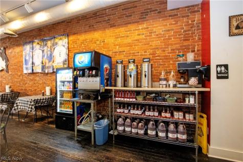 128 S Market Street Wooster OH 44691