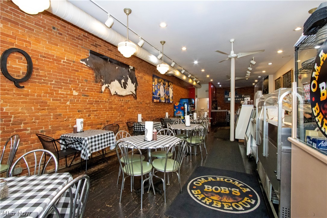128 S Market Street Wooster OH 44691