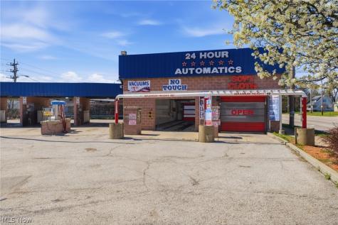 16436 Miles Avenue Cleveland OH 44128
