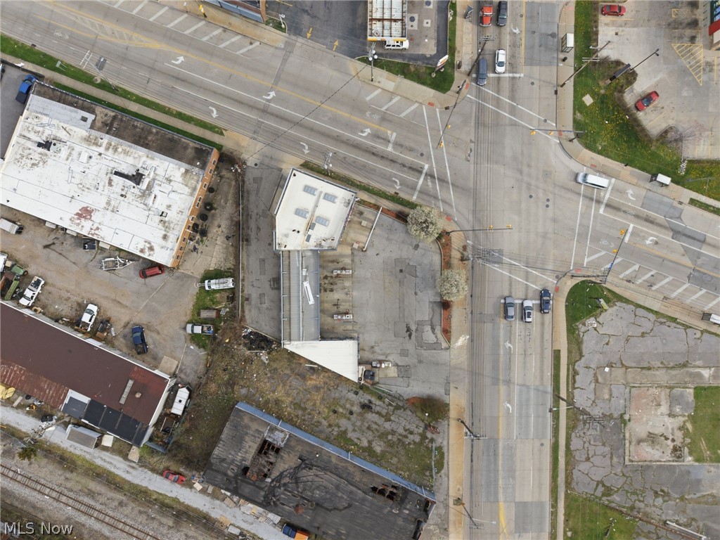 16436 Miles Avenue Cleveland OH 44128