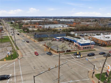 16436 Miles Avenue Cleveland OH 44128