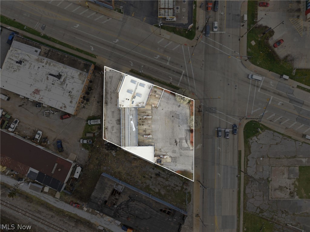 16436 Miles Avenue Cleveland OH 44128