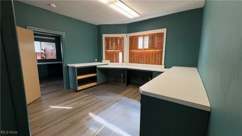 139 N Walnut Street East Palestine OH 44413