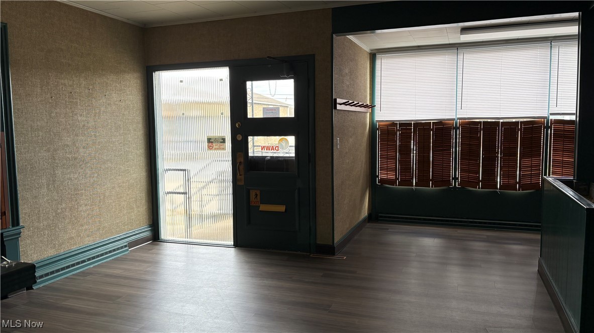 139 N Walnut Street East Palestine OH 44413