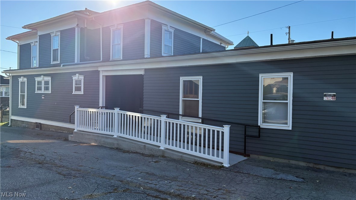 139 N Walnut Street East Palestine OH 44413