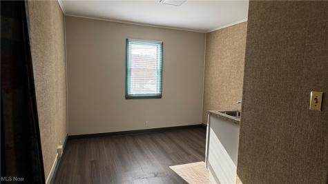 139 N Walnut Street East Palestine OH 44413