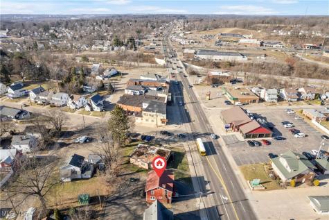 2709 Cleveland Avenue NW Canton OH 44709