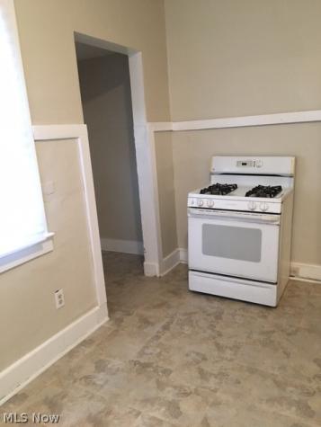 9620 Fuller Avenue Cleveland OH 44104