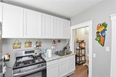 3812 Mapledale Avenue Cleveland OH 44109