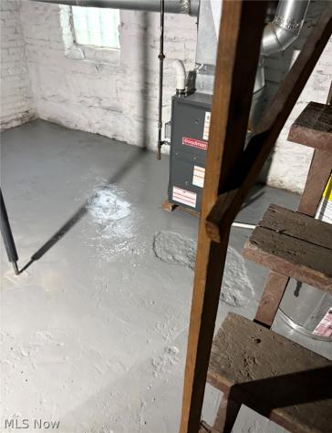 3812 Mapledale Avenue Cleveland OH 44109