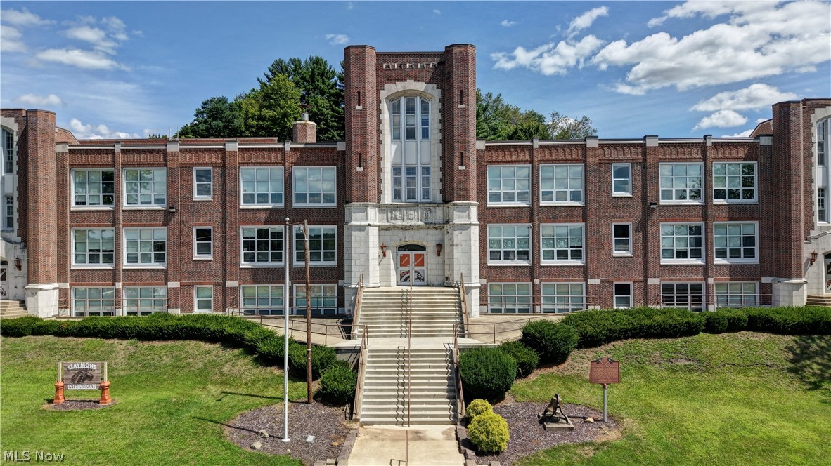 220 N 3rd Street Dennison OH 44621