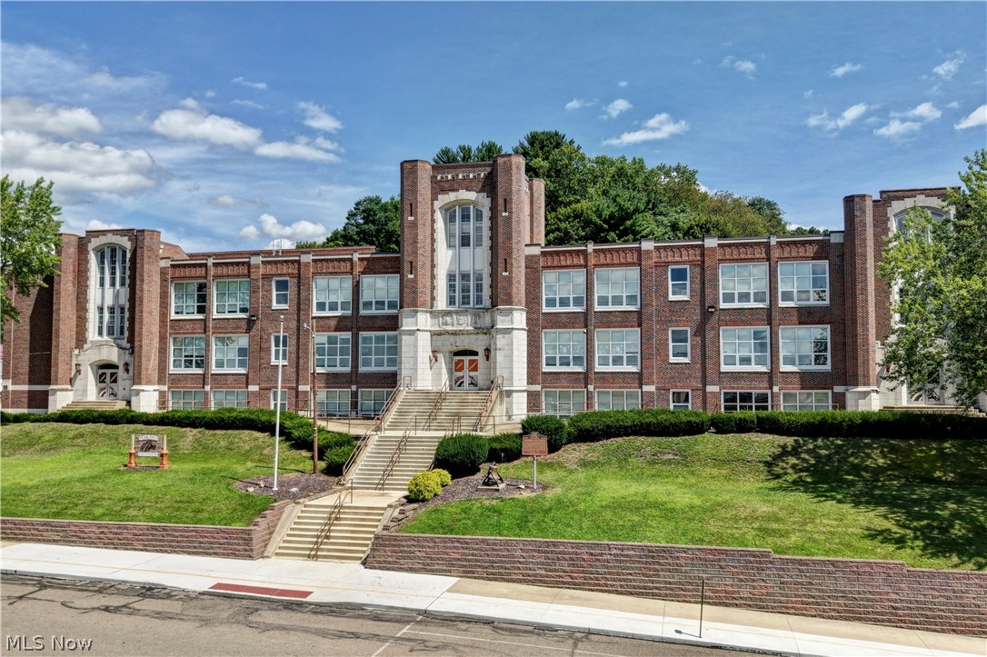 220 N 3rd Street Dennison OH 44621