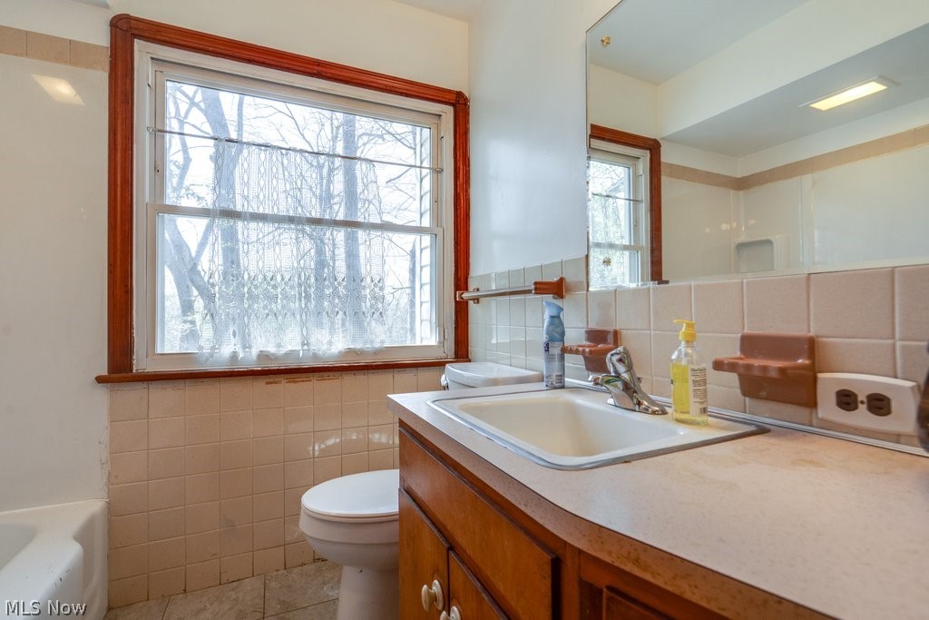 4559 Van Epps Road Brooklyn Heights OH 44131