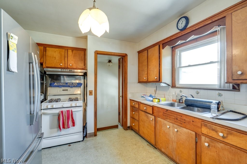 4559 Van Epps Road Brooklyn Heights OH 44131
