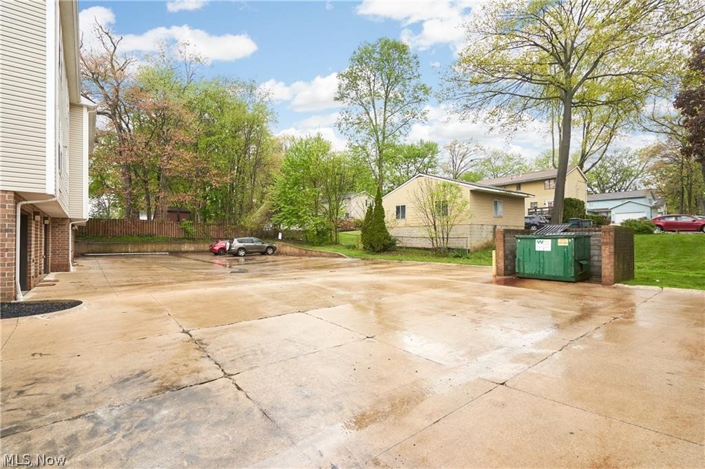 939-987 Magnolia Avenue Cuyahoga Falls OH 44221
