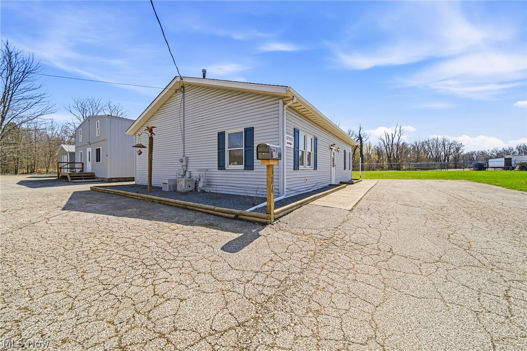 184 E Walnut Street Jefferson OH 44047