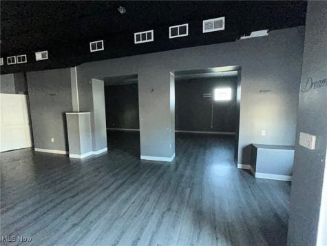 1140 - 1226 Mercer Avenue Akron OH 44307