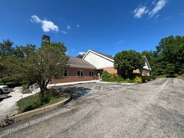 260 Niles Cortland Road NE Warren OH 44484
