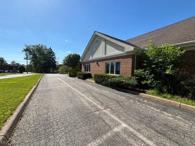 260 Niles Cortland Road NE Warren OH 44484