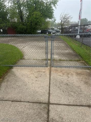 28864 Euclid Avenue Wickliffe OH 44092