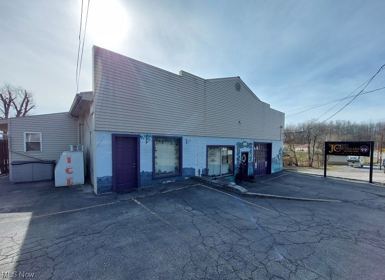 8306 State Route 43 Richmond OH 43944