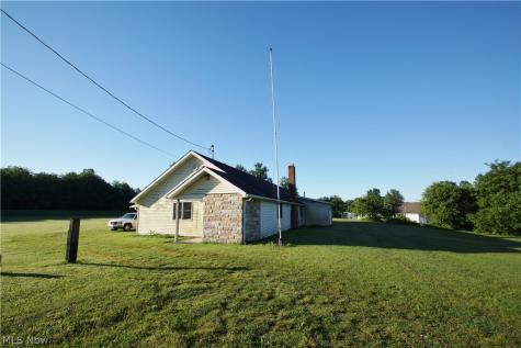 474 E Main Street Brewster OH 44613