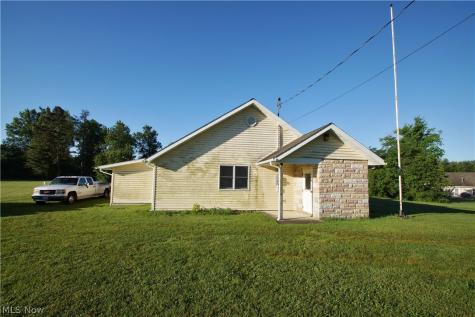 474 E Main Street Brewster OH 44613