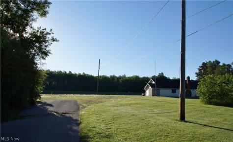 474 E Main Street Brewster OH 44613